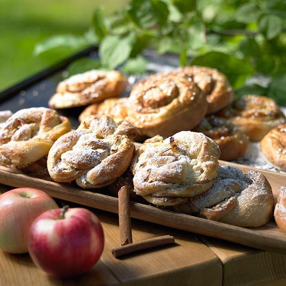 Äpple- och kanelbullar