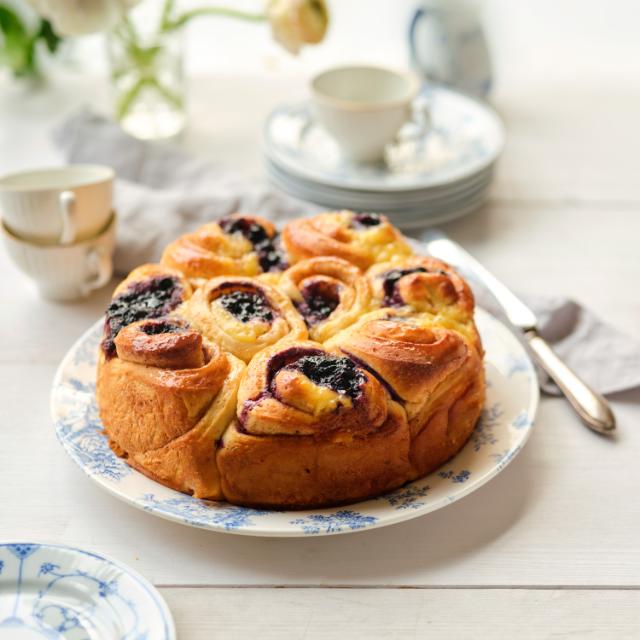 Butterkaka med blåbär