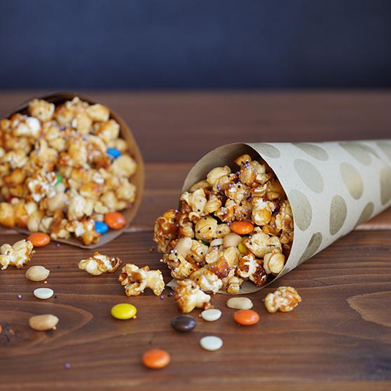 Halloweenpopcorn med karamell