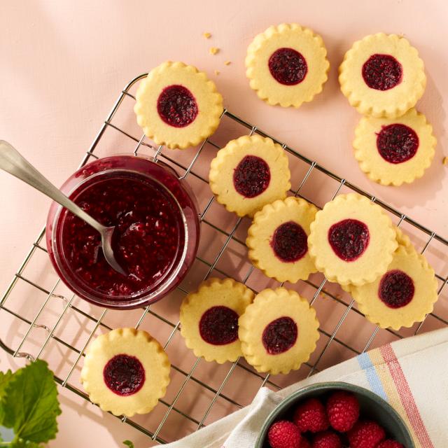 Jam cakes