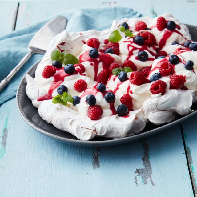 Pavlova with Raspberry curd