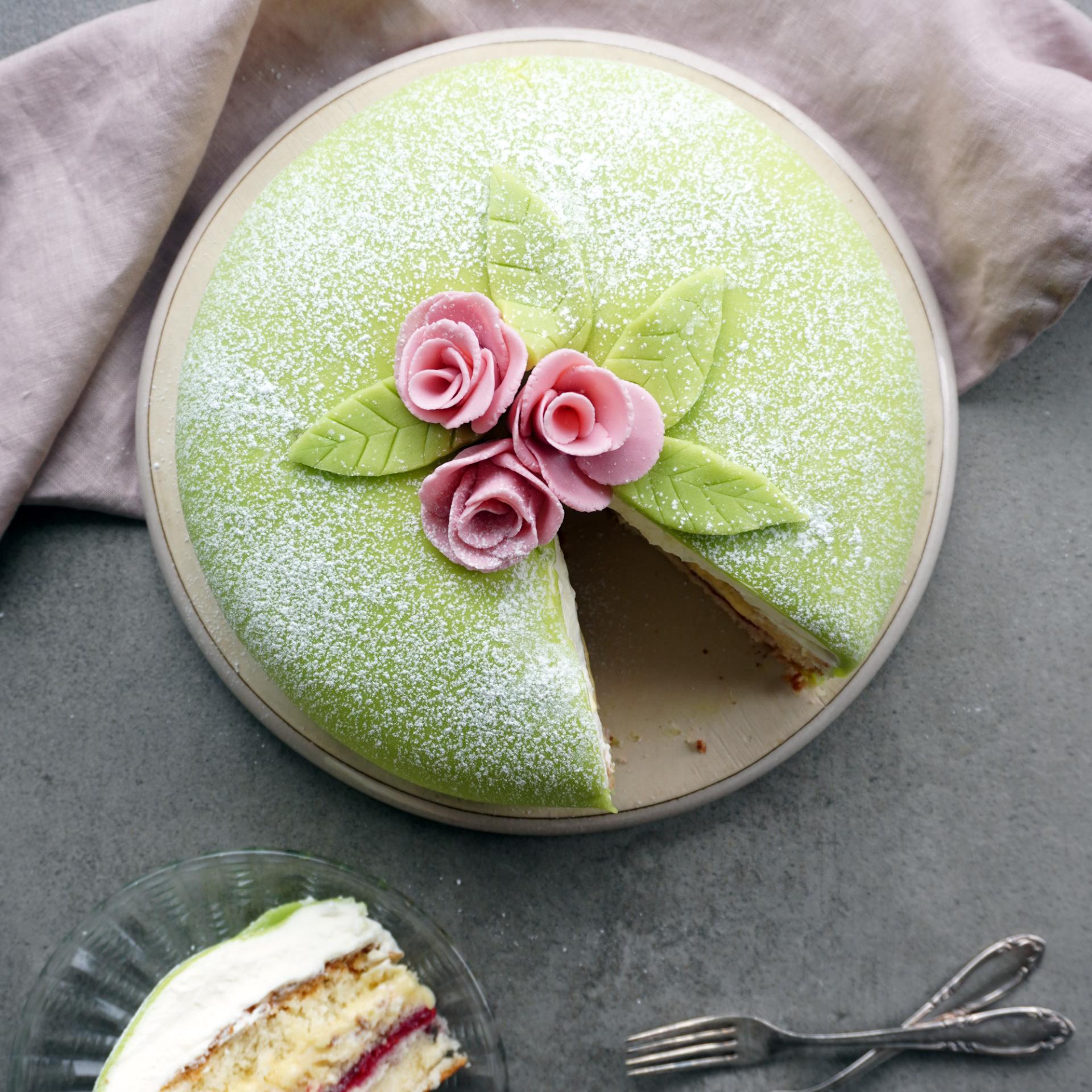 Prinsesstårta recept – Klassisk och saftig festtårta | Dansukker