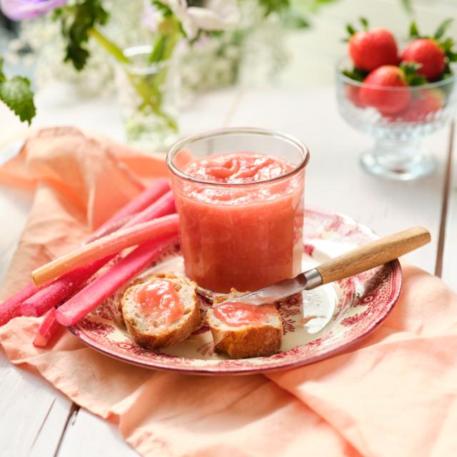 Rabarbermarmelad med punsch