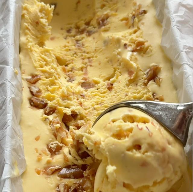 Saffransglass med Knäcksmul