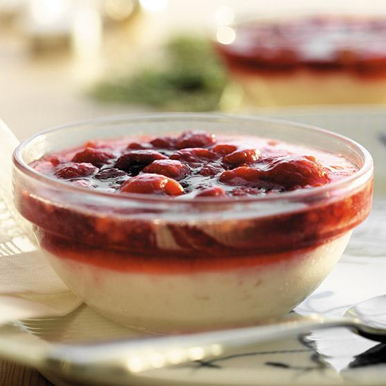 Scandinavian rice pudding with berry jelly